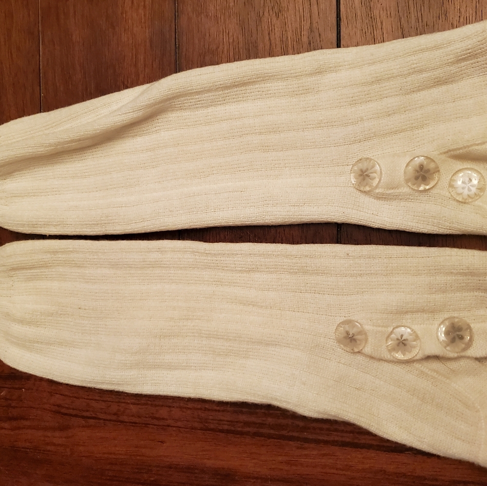 White leg warmers